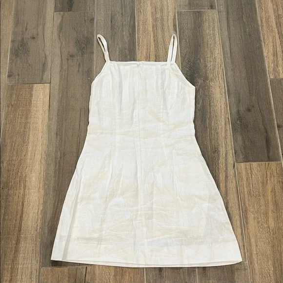 knee length dresses for ladies Phillipa Mini Dress White / Black